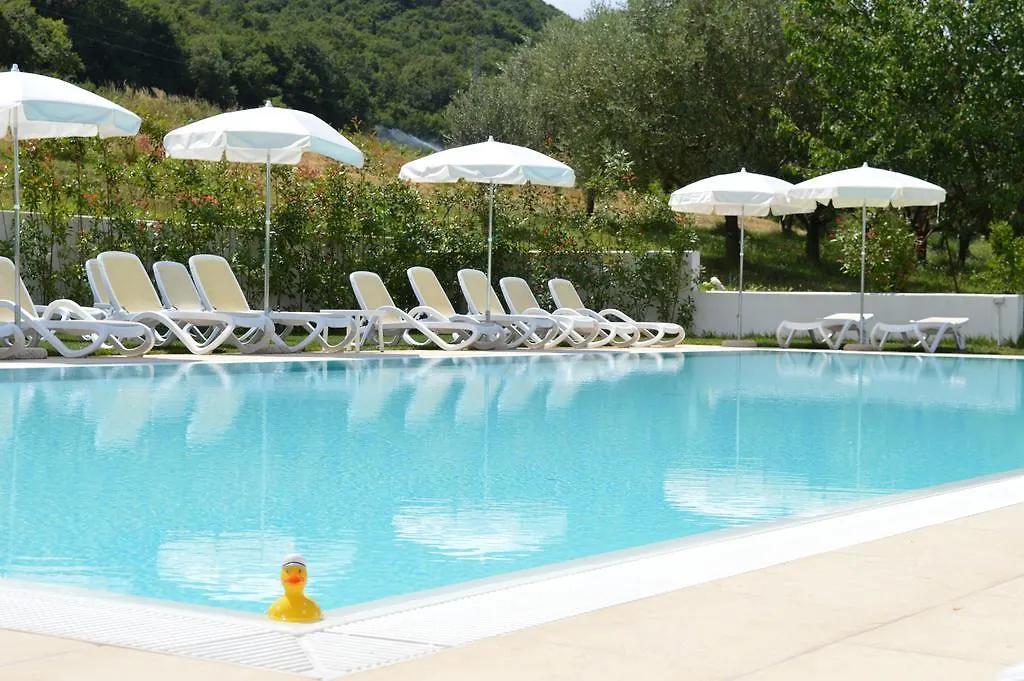 Residence Corte Del Bosco Garda  0*, Garda (Verona) Italy